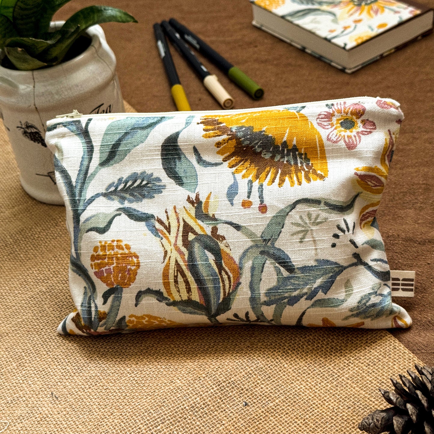 STATIONERY POUCH - Wild Bloom