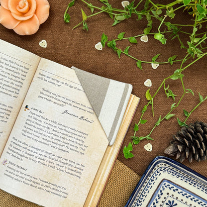 CORNER BOOKMARK - Beige Stripes