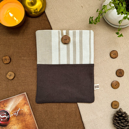 BOOK SLEEVE - Beige Stripes