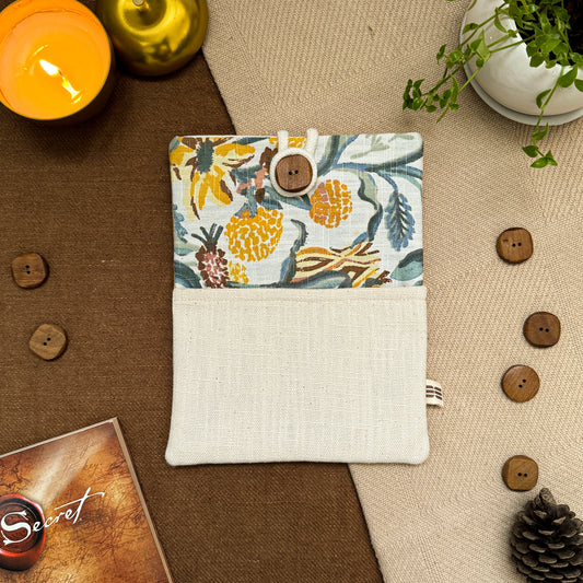 BOOK SLEEVE - Wild Bloom