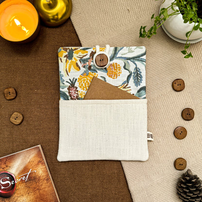 BOOK SLEEVE - Wild Bloom