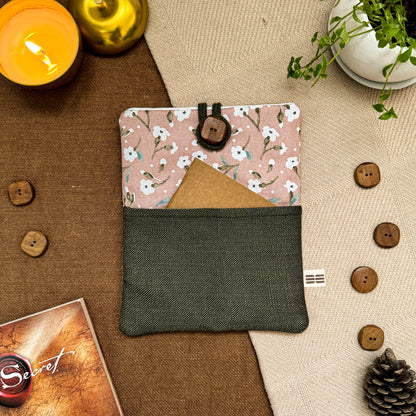 BOOK SLEEVE - Blush Bloom