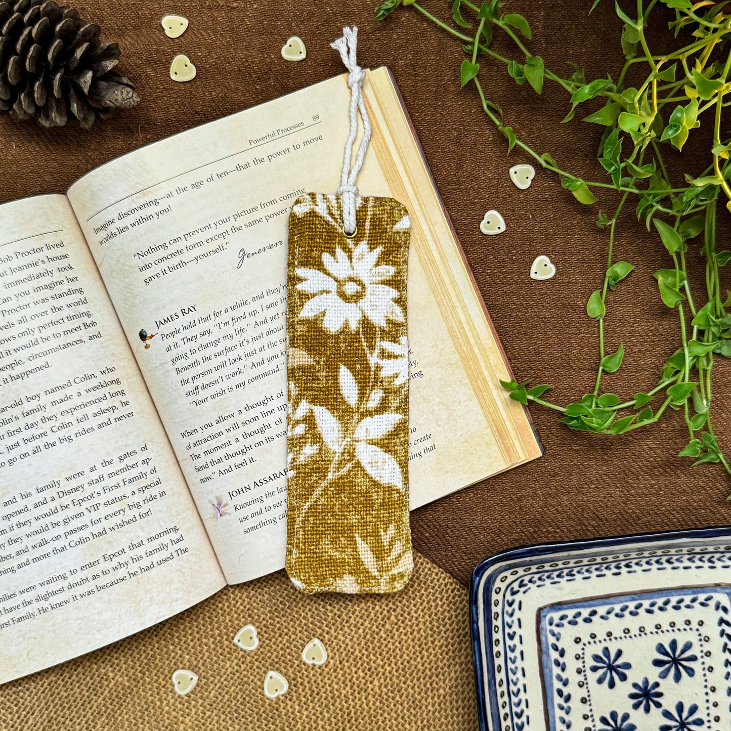 BOOKMARK - Golden Meadow