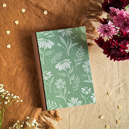 A5 SKETCHBOOK - Daisy Whisper