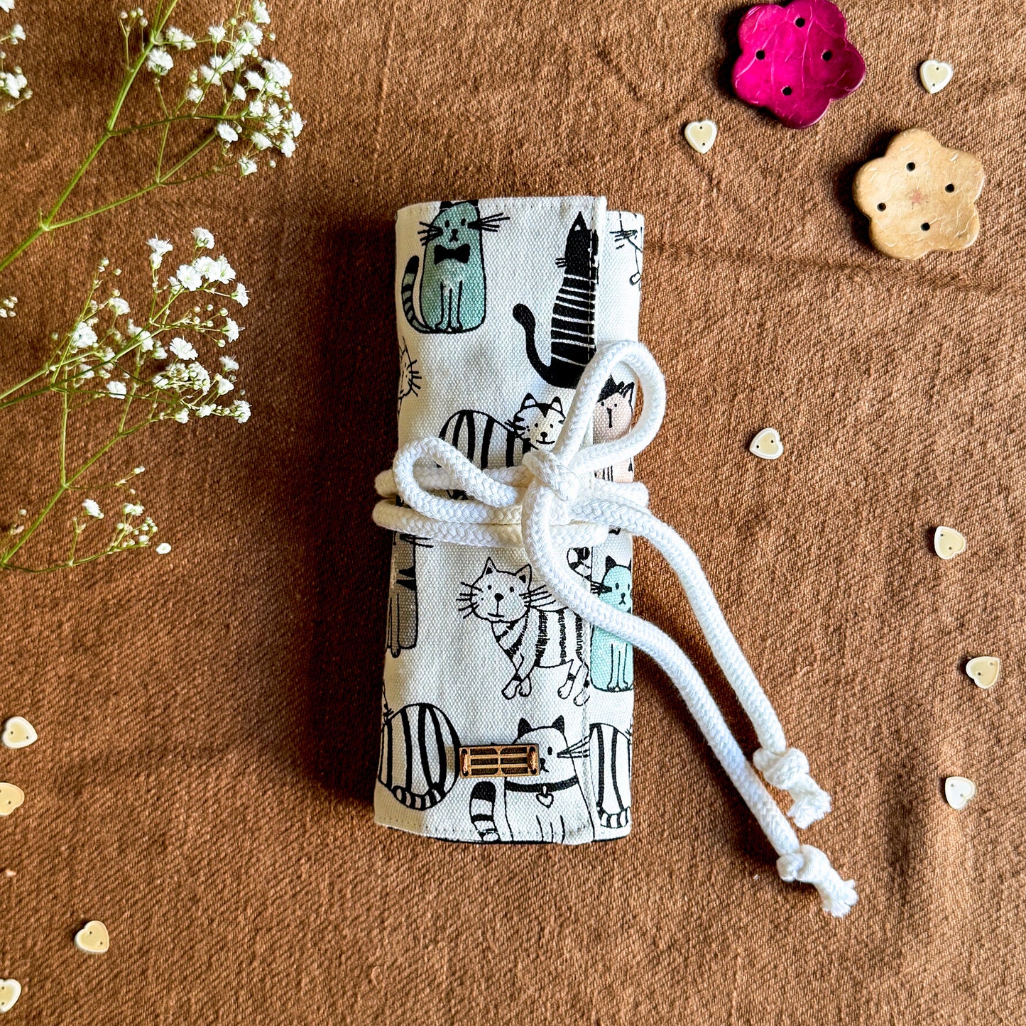 STATIONERY ROLL - Soft Paws