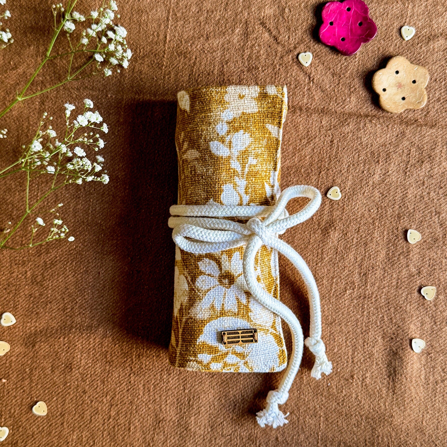 STATIONERY ROLL - Golden Meadow